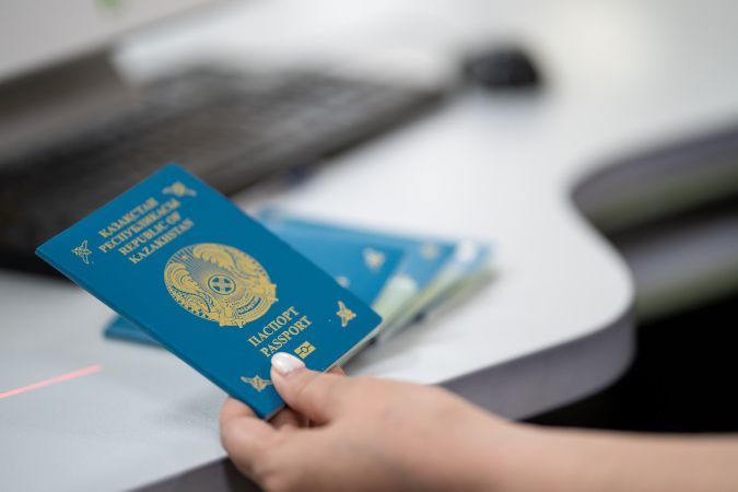 Кто освобожден от оплаты госпошлины за удостоверение и паспорт в РК